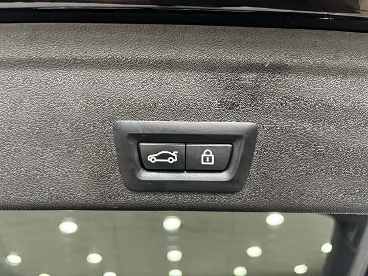 Фото 31 - BMW X6