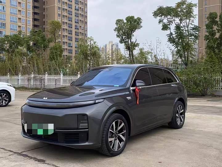 Фото 1 - LiXiang L7