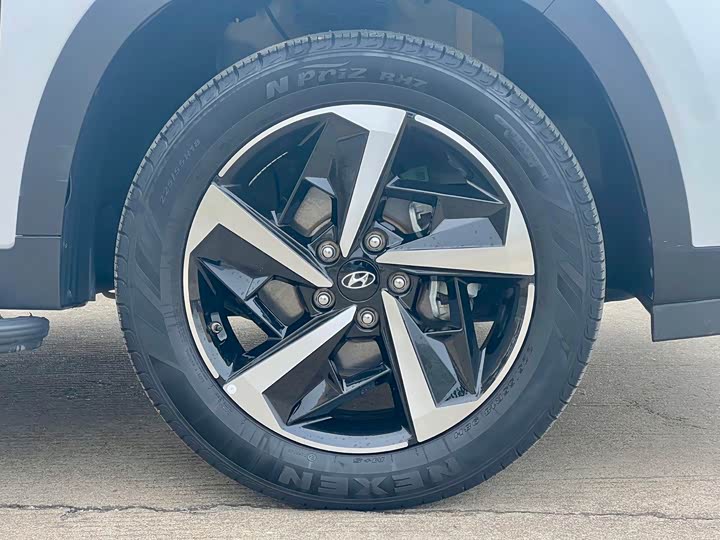 Фото 7 - Hyundai ix35 (Mufasa)