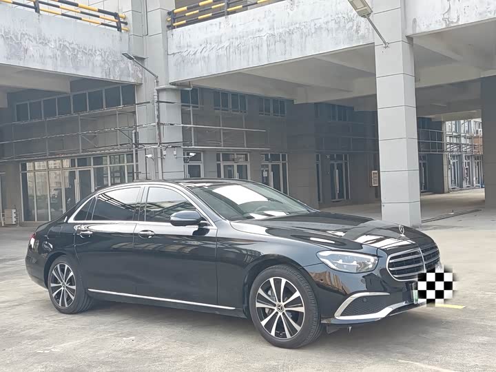 Фото 3 - Mercedes-Benz E-Class Hybrid