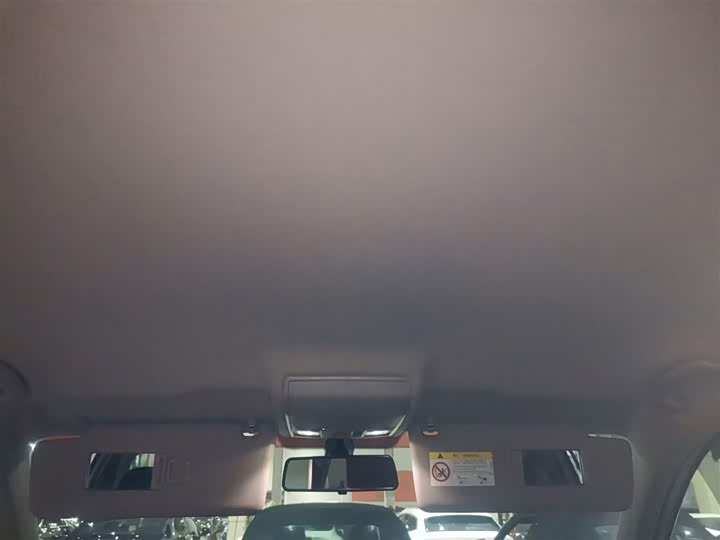 Фото 18 - Volkswagen Tiguan L Pro