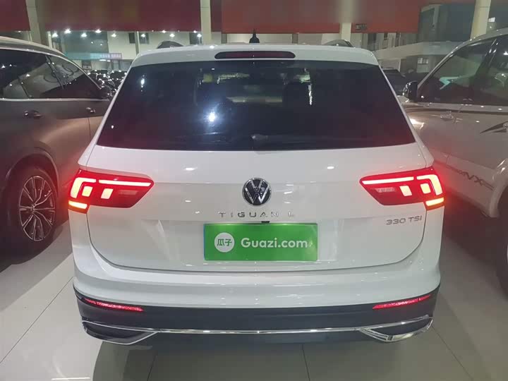 Фото 6 - Volkswagen Tiguan L Pro