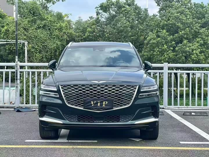 Фото 2 - Genesis GV80