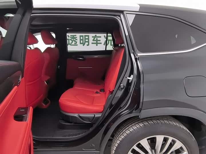 Фото 15 - Toyota Highlander