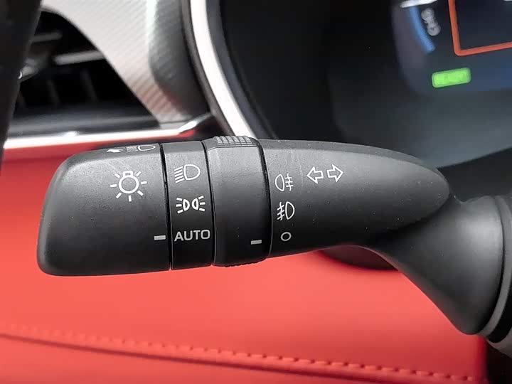 Фото 21 - Toyota Highlander