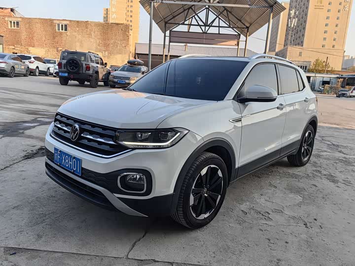 Фото 1 - Volkswagen Tacqua