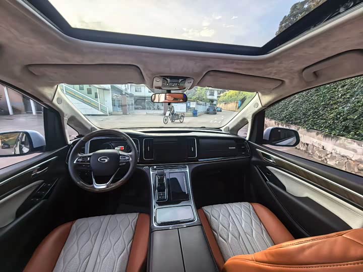 Фото 6 - GAC Trumpchi M8