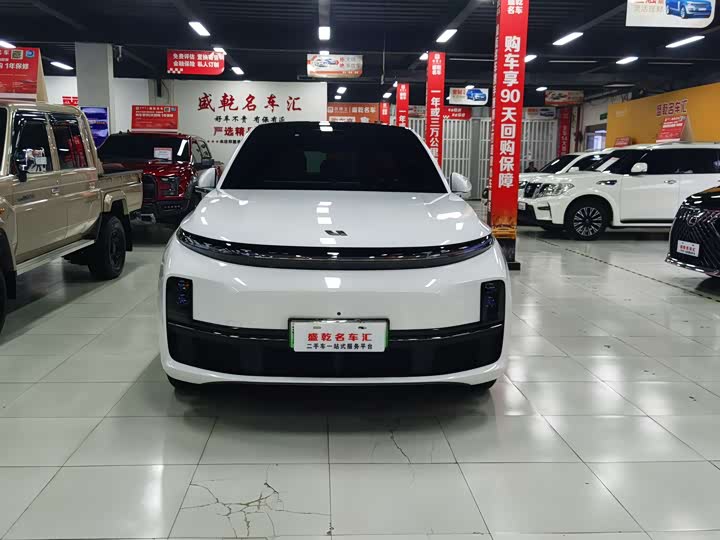 Фото 2 - LiXiang L7