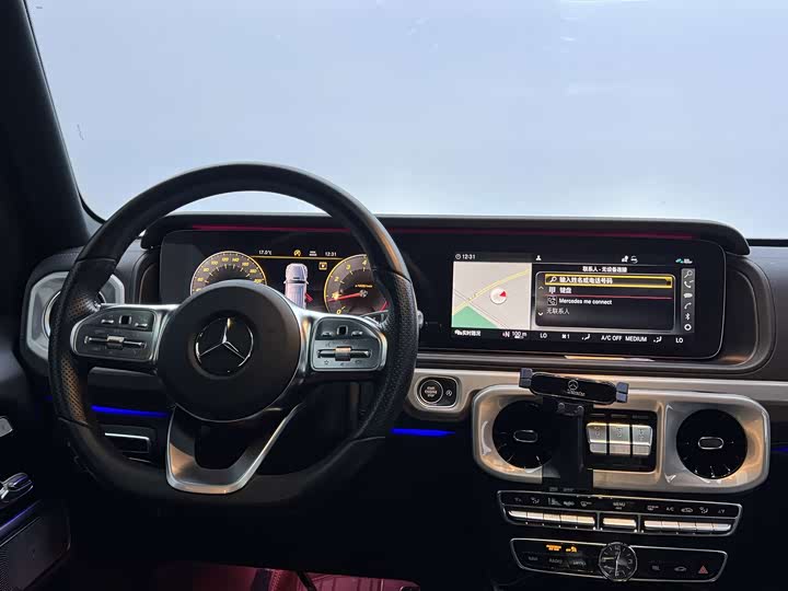 Фото 14 - Mercedes-Benz G-Class