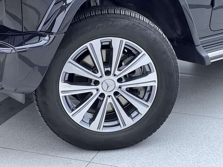 Фото 6 - Mercedes-Benz G-Class