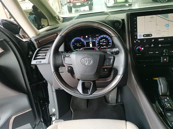 Toyota Alphard 2024 2024款 双擎 2.5L 尊贵版