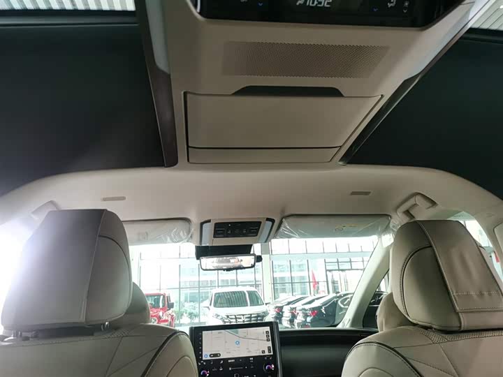 Toyota Alphard 2024 2024款 双擎 2.5L 尊贵版