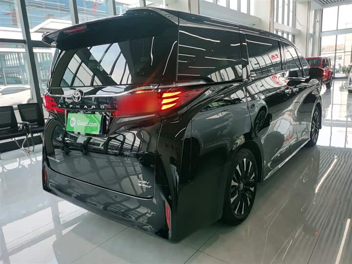 Toyota Alphard 2024 2024款 双擎 2.5L 尊贵版