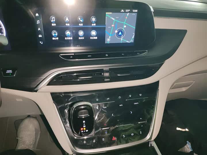 Фото 12 - Buick GL8 ES