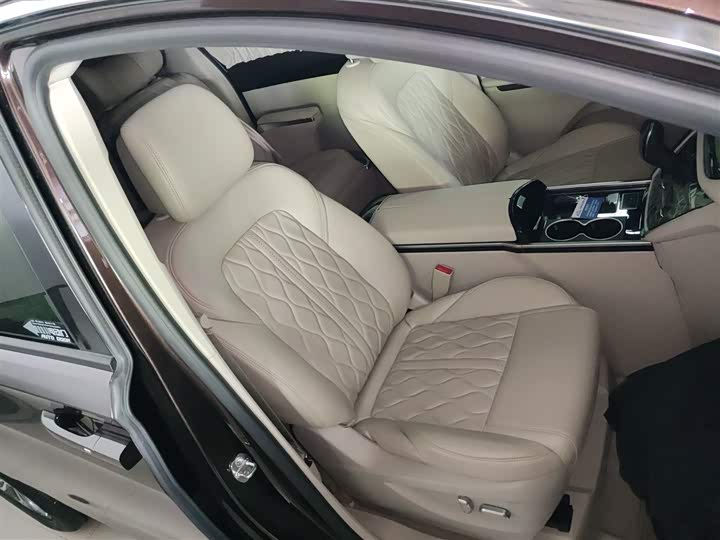 Фото 24 - Buick GL8 ES