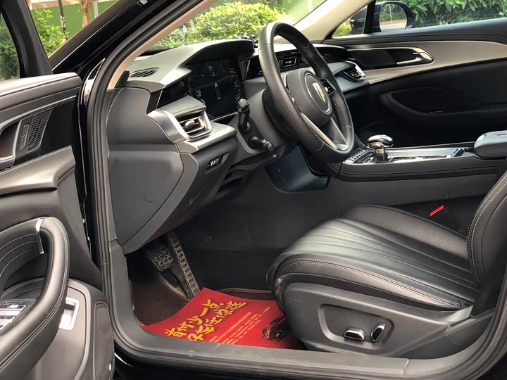 Фото 10 - Hongqi H5