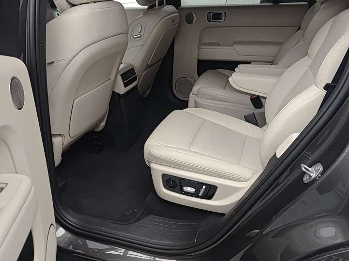 Фото 5 - LiXiang L9