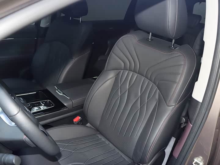 Фото 9 - GAC Trumpchi M8