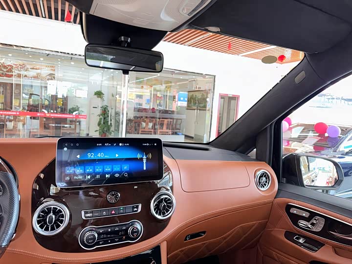 Фото 10 - Mercedes-Benz Vito