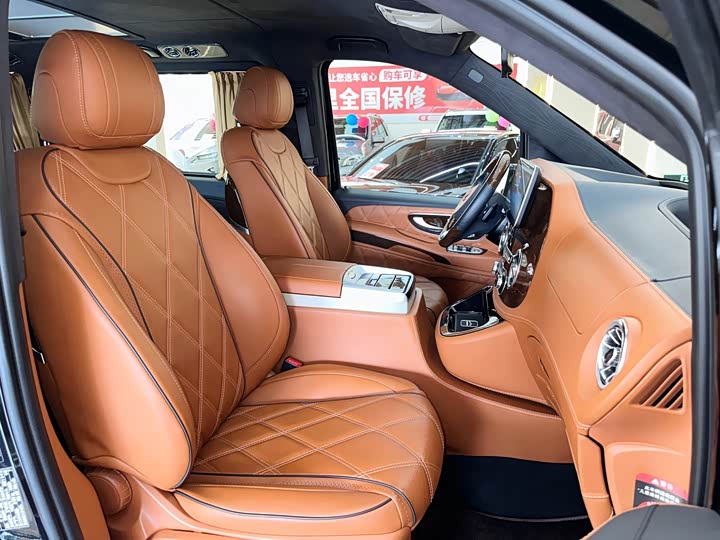 Фото 16 - Mercedes-Benz Vito