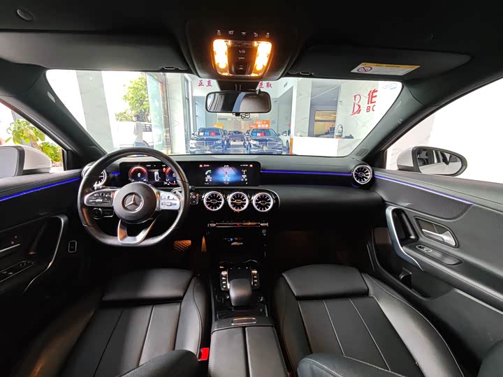 Фото 11 - Mercedes-Benz A-Class