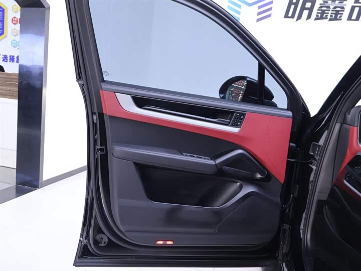 Фото 20 - Porsche Cayenne