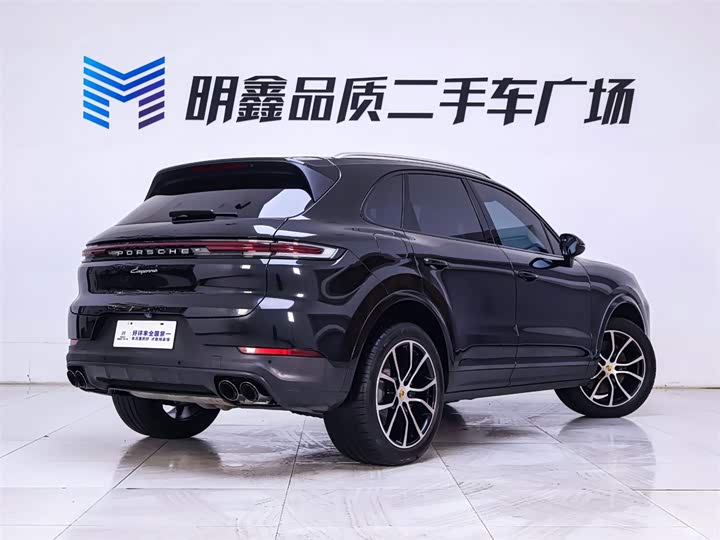 Фото 7 - Porsche Cayenne