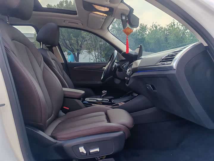 Фото 10 - BMW X3