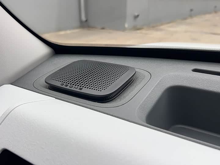 Фото 9 - Geely Galaxy Panda Mini