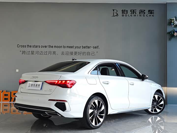 Фото 14 - Audi A3