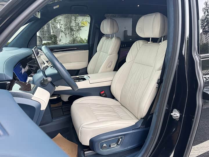 Фото 11 - Zeekr 009