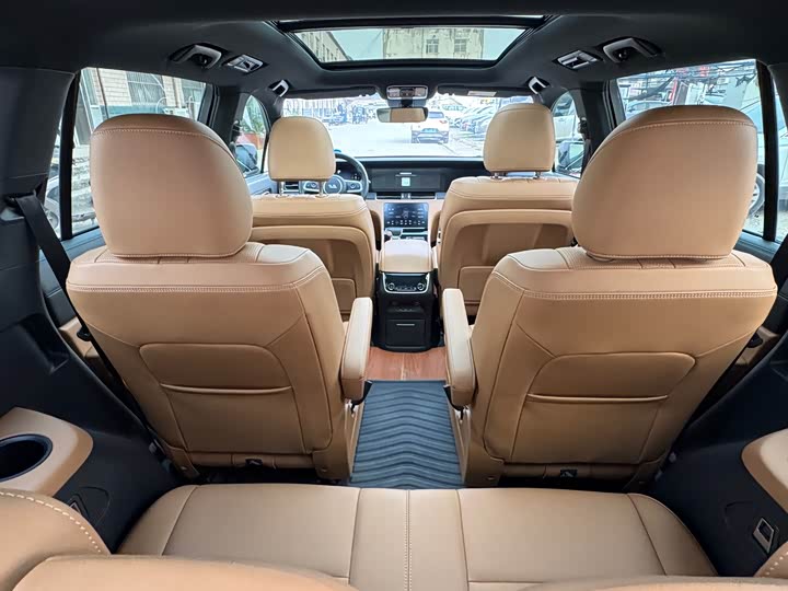 Фото 15 - LiXiang One