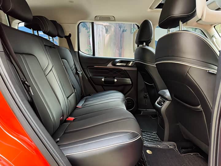 Фото 10 - Tank 300