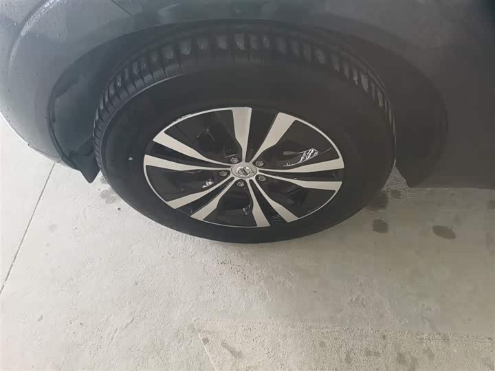 Фото 23 - Volvo XC60