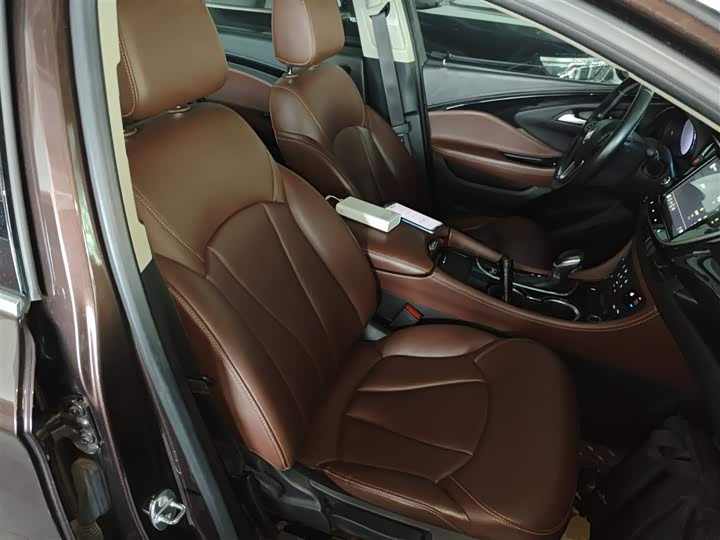 Фото 25 - Buick Envision Plus