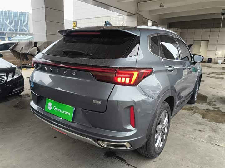 Фото 24 - Exeed LX