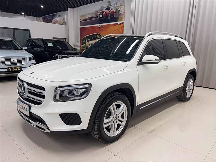 Фото 1 - Mercedes-Benz GLB-Class