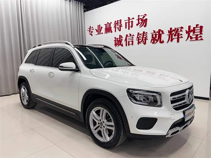 Фото 3 - Mercedes-Benz GLB-Class