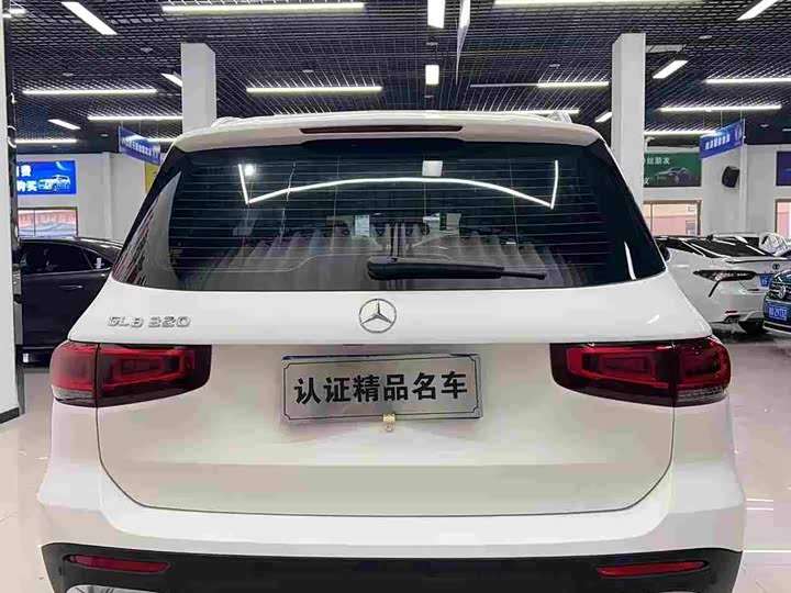 Фото 5 - Mercedes-Benz GLB-Class