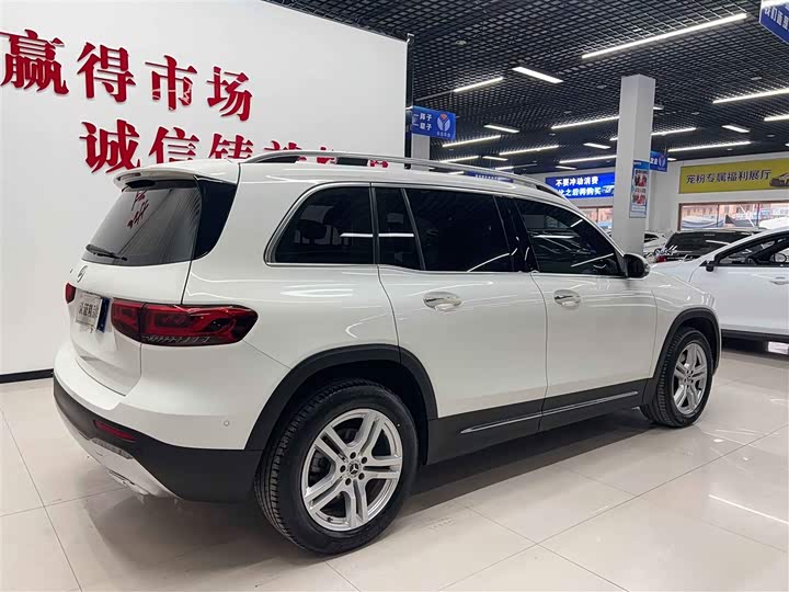 Фото 6 - Mercedes-Benz GLB-Class