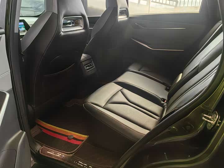 Фото 11 - Changan CS75 Plus