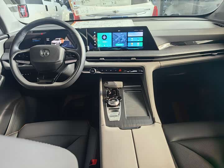 Фото 14 - Changan CS75 Plus