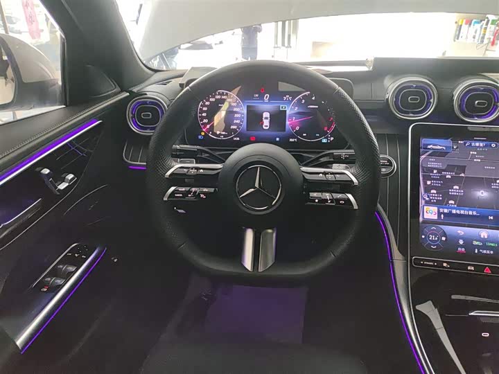 Фото 11 - Mercedes-Benz C-Class