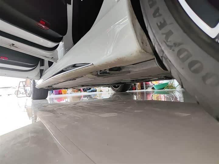 Фото 22 - Mercedes-Benz C-Class