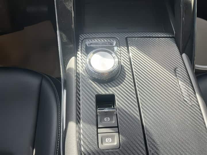 Фото 16 - Haval H6