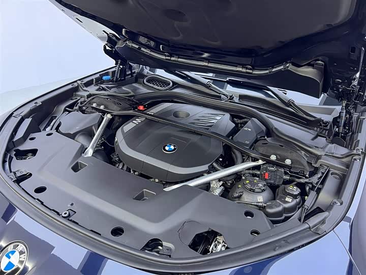 Фото 28 - BMW 7 Series