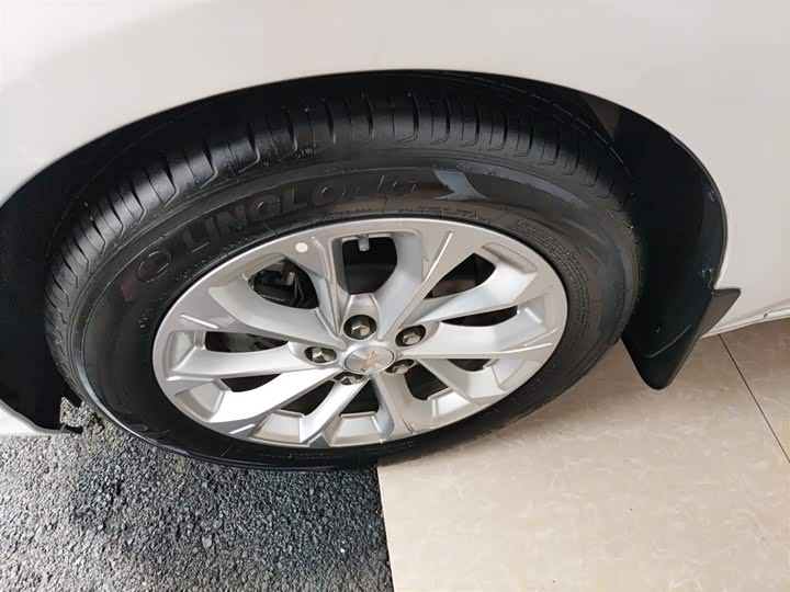 Фото 25 - Chevrolet Monza