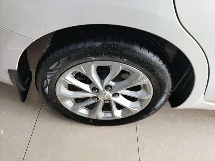 Фото 26 - Chevrolet Monza