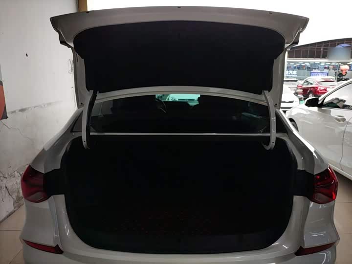 Фото 9 - Chevrolet Monza