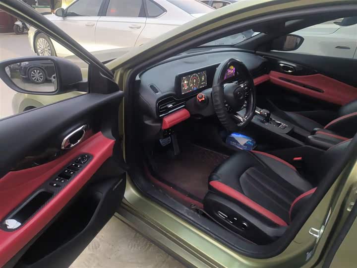 Фото 16 - GAC Trumpchi Empow R